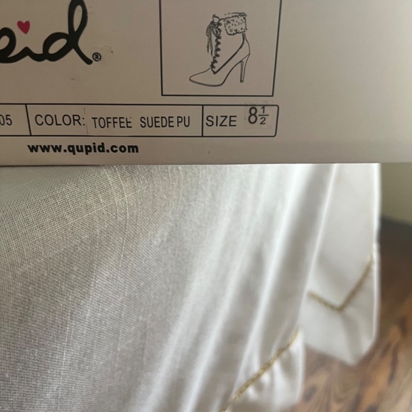 Booties - Picture 6 of 6